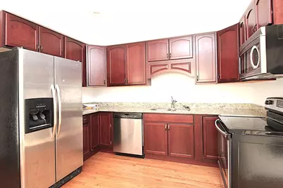 2715 W Thomas Avenue, Chicago, IL 60622 - Photo 5