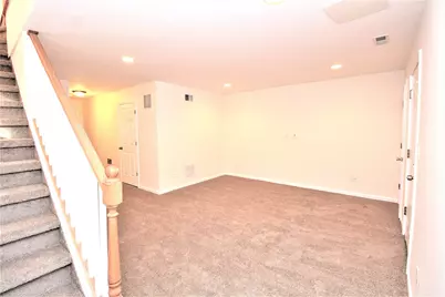 2715 W Thomas Avenue, Chicago, IL 60622 - Photo 11