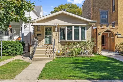 4723 N Kilbourn Avenue, Chicago, IL 60630 - Photo 1