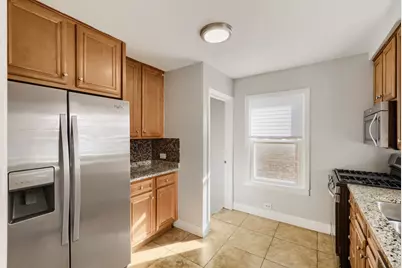 3904 Gladys Avenue, Bellwood, IL 60104 - Photo 7