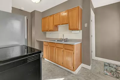 1622 Austin Avenue, Crete, IL 60417 - Photo 7