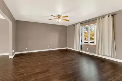 1622 Austin Avenue, Crete, IL 60417 - Photo 3
