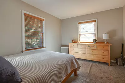 517 N Emerson Street, Mount Prospect, IL 60056 - Photo 13