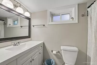 362 N Lombard Avenue, Lombard, IL 60148 - Photo 25