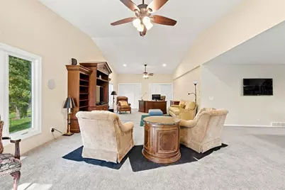 19 Cebold Drive, Montgomery, IL 60538 - Photo 41