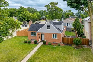 301 W Lonnquist Blvd, Mount Prospect, IL 60056 - Photo 1