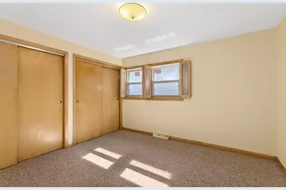 10621 Laramie Avenue, Oak Lawn, IL 60453 - Photo 9