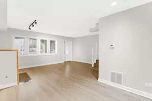601 South Blvd, Oak Park, IL 60302 - Photo 13