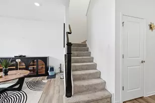 1006 Neubauer Circle, Lindenhurst, IL 60046 - Photo 19