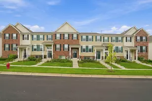 1006 Neubauer Circle, Lindenhurst, IL 60046 - Photo 37