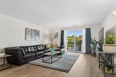 2300 W Talcott Road #2B1, Park Ridge, IL 60068 - Photo 3