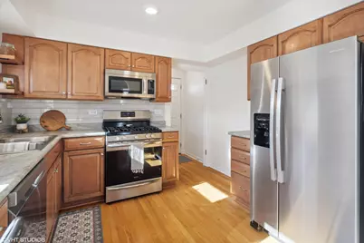 1024 S Summit Avenue, Villa Park, IL 60181 - Photo 11