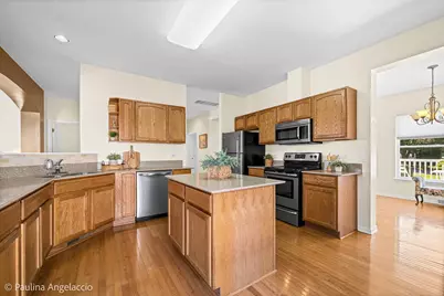 19 Rocking Horse Lane, Grayslake, IL 60030 - Photo 11