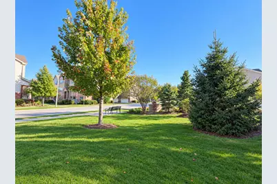 1195 Evergreen Avenue, Des Plaines, IL 60016 - Photo 17
