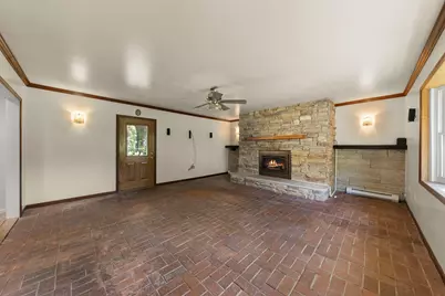 7101 Edgebrook Lane, Hanover Park, IL 60133 - Photo 13