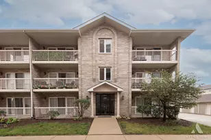 6644 W 65th St, Chicago, IL 60638 - Photo 1