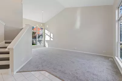 428 Harvest Gate, Lake in the Hills, IL 60156 - Photo 5