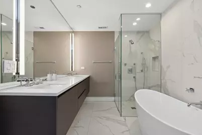 2643 N Hermitage Avenue #206, Chicago, IL 60614 - Photo 9