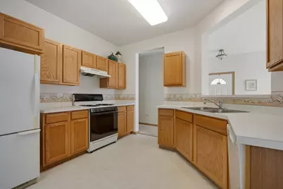 13054 Pennsylvania Avenue, Huntley, IL 60142 - Photo 9