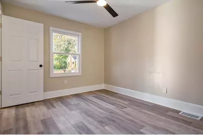 2204 Grant Avenue, Rockford, IL 61103 - Photo 31