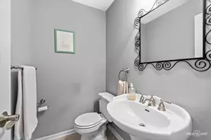 2S701 Timber Dr, Warrenville, IL 60555 - Photo 9