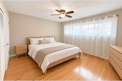 7847 Maple Street, Morton Grove, IL 60053 - Photo 9