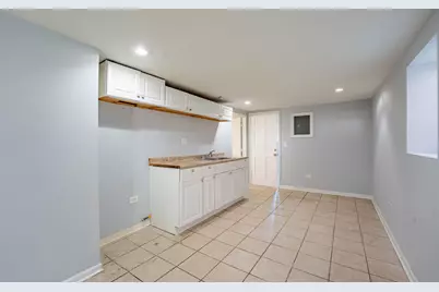4247 W Crystal Avenue, Chicago, IL 60651 - Photo 29