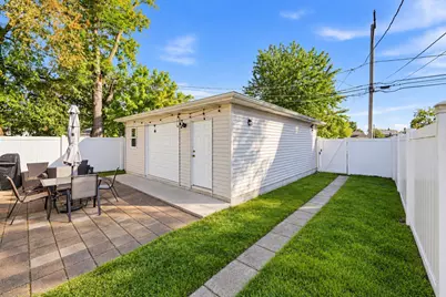 565 Ingraham Avenue, Calumet City, IL 60409 - Photo 5