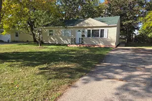 205 Caddy Ave, Carpentersville, IL 60110 - Photo 1