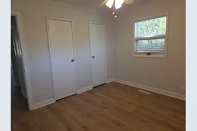 205 Caddy Avenue, Carpentersville, IL 60110 - Photo 9