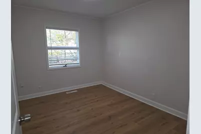 205 Caddy Avenue, Carpentersville, IL 60110 - Photo 11