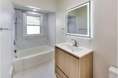 225 S Aldine Avenue, Elgin, IL 60123 - Photo 9