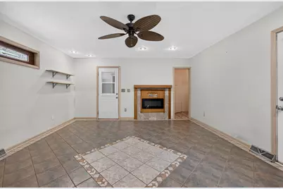 803 E State Street, Cherry Valley, IL 61016 - Photo 21