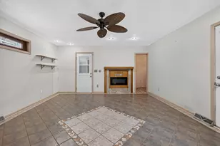 803 E State St, Cherry Valley, IL 61016 - Photo 21