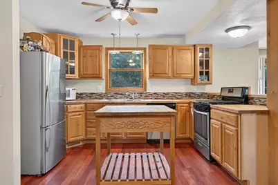 803 E State Street, Cherry Valley, IL 61016 - Photo 11