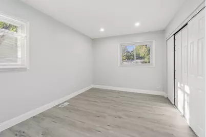530 Maywood Lane, Hoffman Estates, IL 60169 - Photo 13