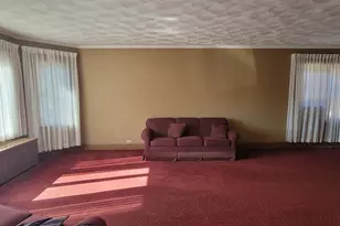 7940 W Oakleaf Ave, Elmwood Park, IL 60707 - Photo 3