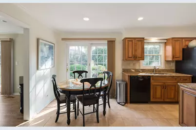 321 Forest Lane, Schaumburg, IL 60193 - Photo 11