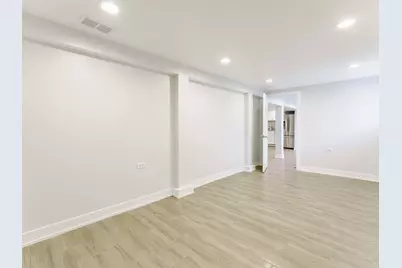 1632 S Drake Avenue, Chicago, IL 60623 - Photo 25
