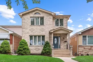 4529 N Sayre Ave, Harwood Heights, IL 60706 - Photo 1