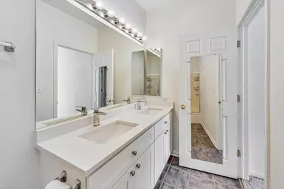 301 W Goethe Street #304C, Chicago, IL 60610 - Photo 13