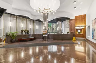 3660 N Lake Shore Dr, Chicago, IL 60613 - Photo 3