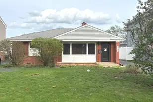 8303 N Washington St, Niles, IL 60714 - Photo 1
