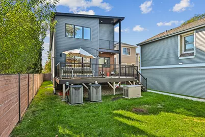 1823 Greenwood Street, Evanston, IL 60201 - Photo 35