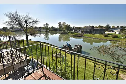 19716 Lake Shore Drive, Lynwood, IL 60411 - Photo 17