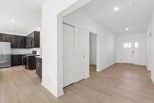 15042 S Darr Dr, Plainfield, IL 60544 - Photo 7