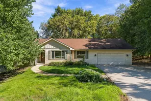 4516 Hillside Ct, Crystal Lake, IL 60012 - Photo 1