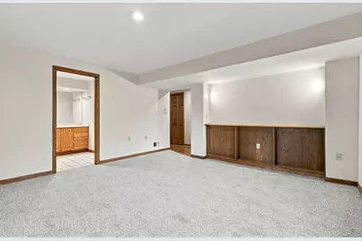 4516 Hillside Court, Crystal Lake, IL 60012 - Photo 31