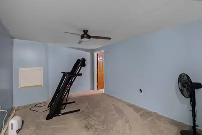 697 Fox Hollow, Dekalb, IL 60115 - Photo 39