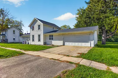 132 Walnut Street, Stillman Valley, IL 61084 - Photo 3